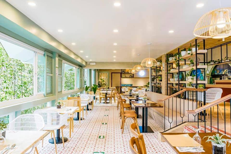 Hortz Hotels And Resorts Tagaytay City Екстериор снимка