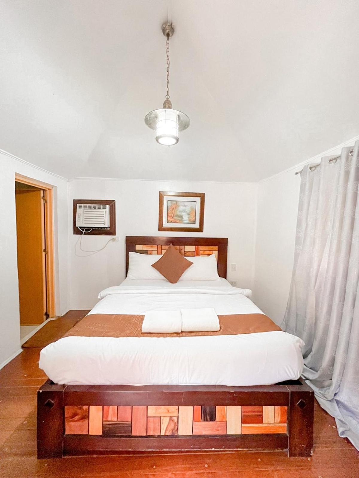 Hortz Hotels And Resorts Tagaytay City Екстериор снимка