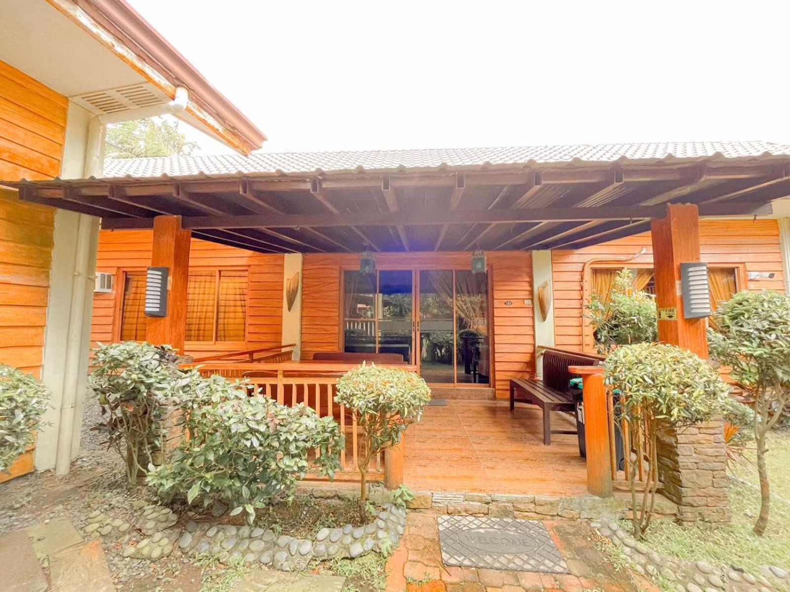 Hortz Hotels And Resorts Tagaytay City Екстериор снимка